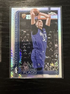 2025-26 Topps Chrome Basketbal Base Refractor Pulsar Cooper Flagg RC Mavericks